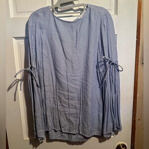 beachlunchlounge Light Blue & White Striped Tie-Sleeve Tunic